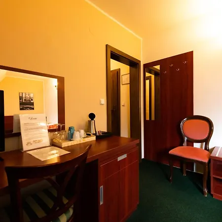 Vivaldi Apartments 3*