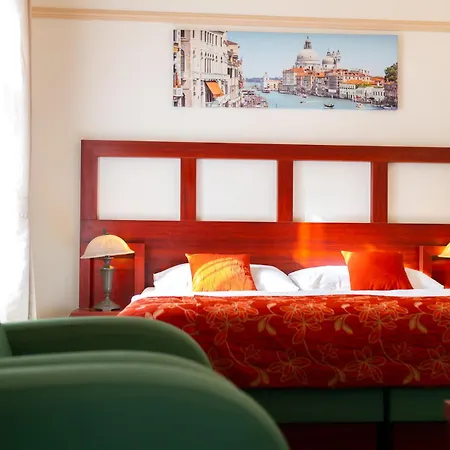 Vivaldi Apartments 3* Mikulov