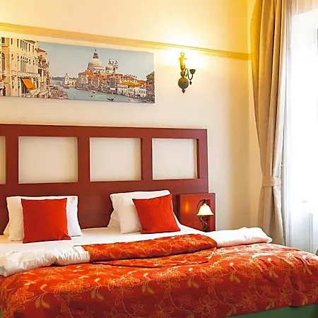 Vivaldi Hotel 3*